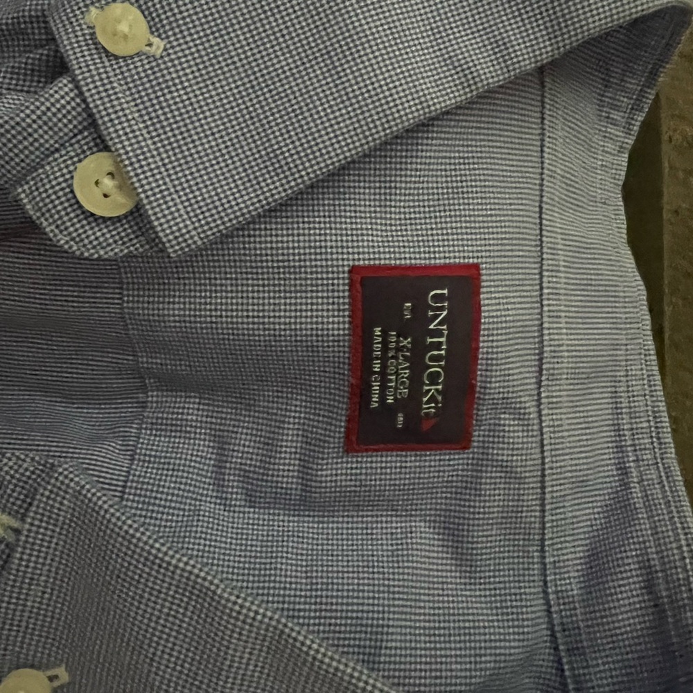 UNTUCKit Men's Light Blue Gingham Shirt